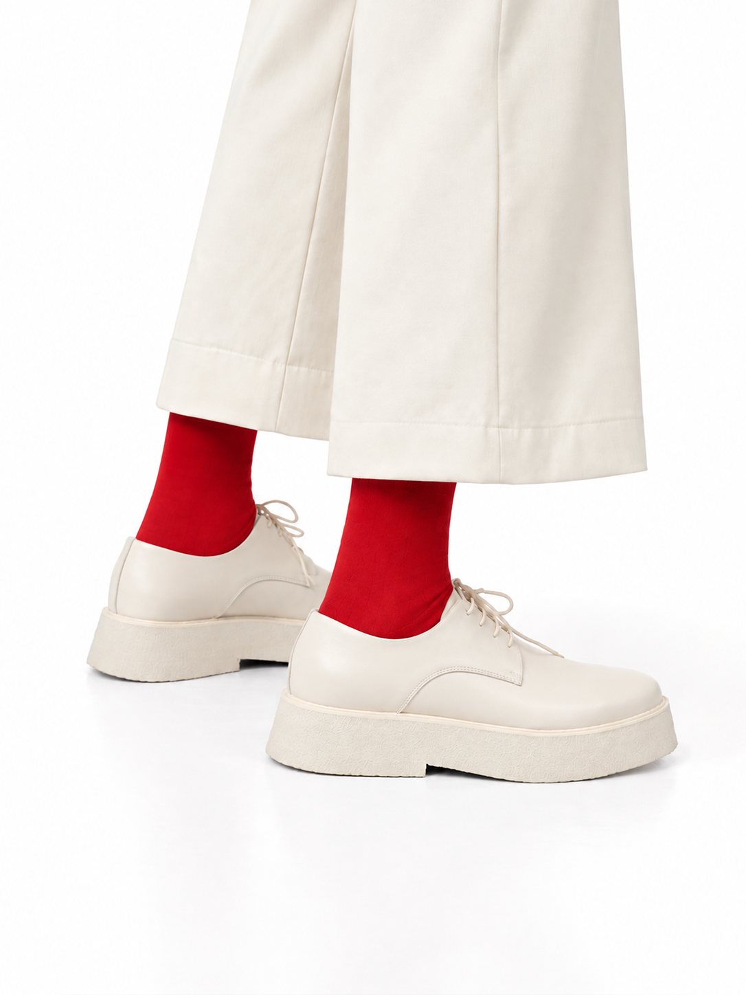 Sarubia • Red